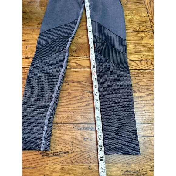 Athleta L51 Gray Flurry Base Layer Seamless Athletic Leggings S NWOT - Picture 5 of 8